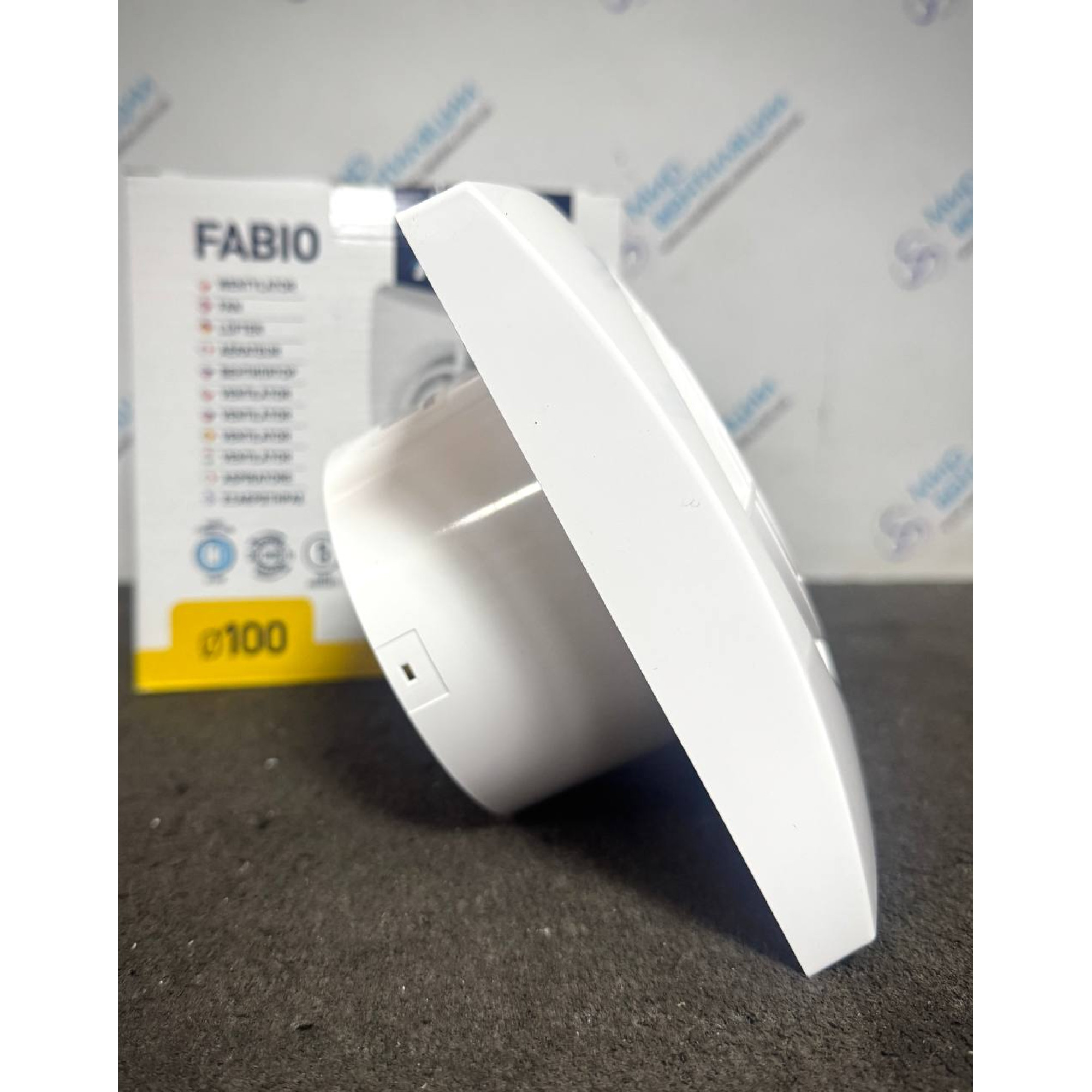 Витяжний вентилятор Awenta Fabio 100 