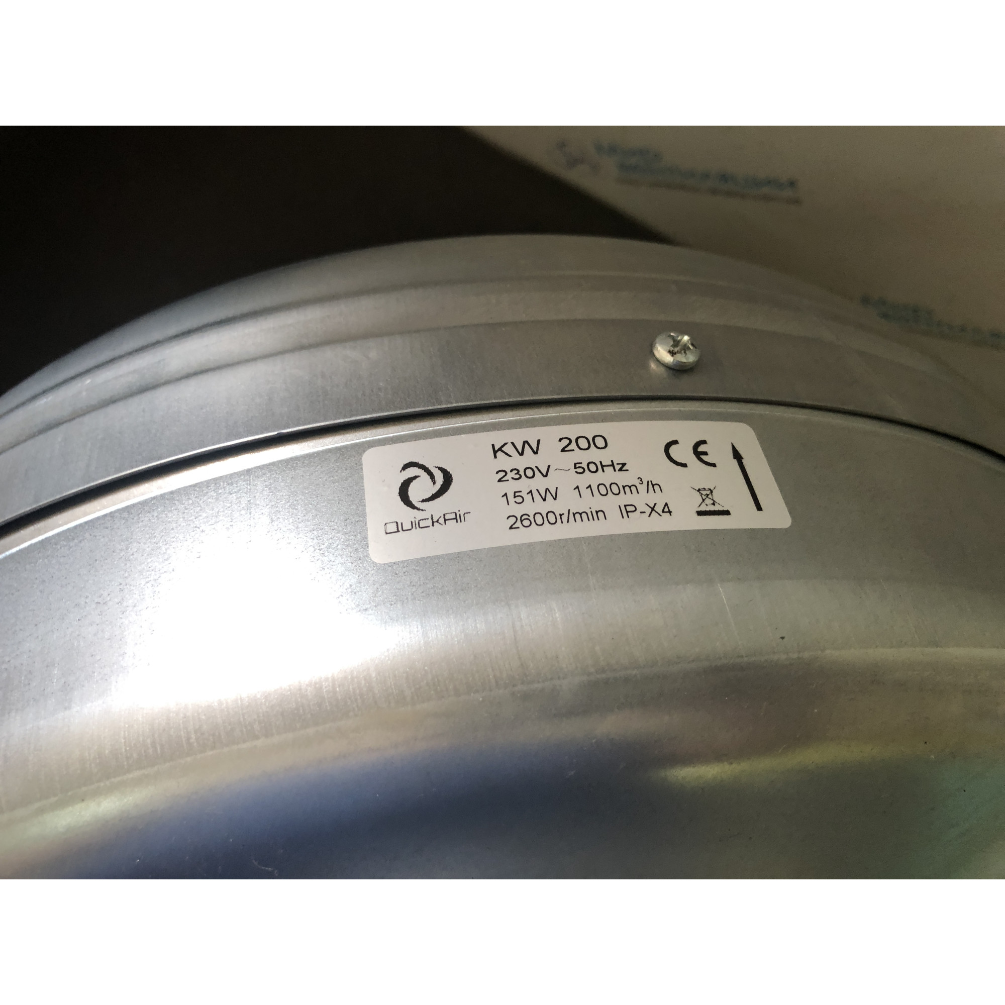 Канальний вентилятор QuickAir KW 200 (Чехія)